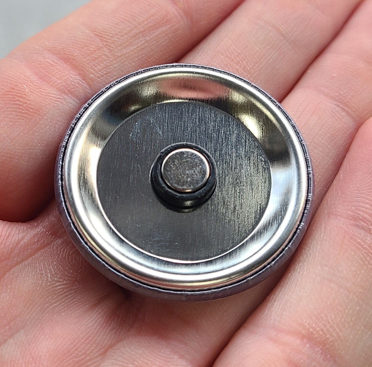 Magnets (1.5"), 100 pieces (4 Each of 25 Designs)